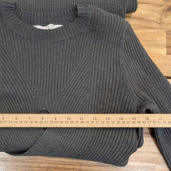 Astr the Label Long Sleeve Sweater Dress Grey Ribbed Midi Bodycon XL  Cutouts - Picture 8 of 12
